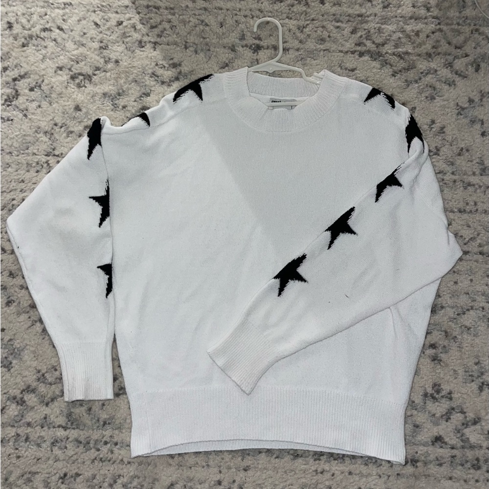 Sweet Romeo Sweater / white with black stars / Size L